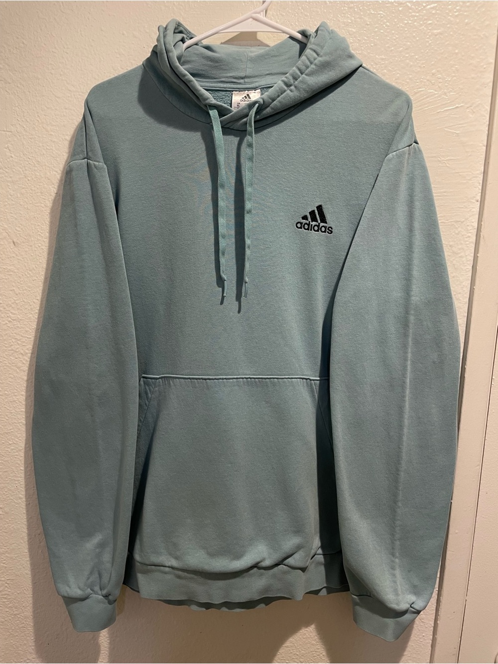 Adidas Men's Essentials Embroidered Small Logo Hoodie Light Teal Size XL